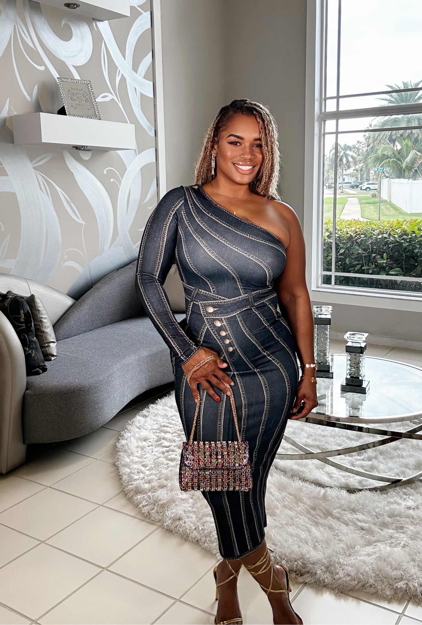 PRETTY ENERGY DRESS